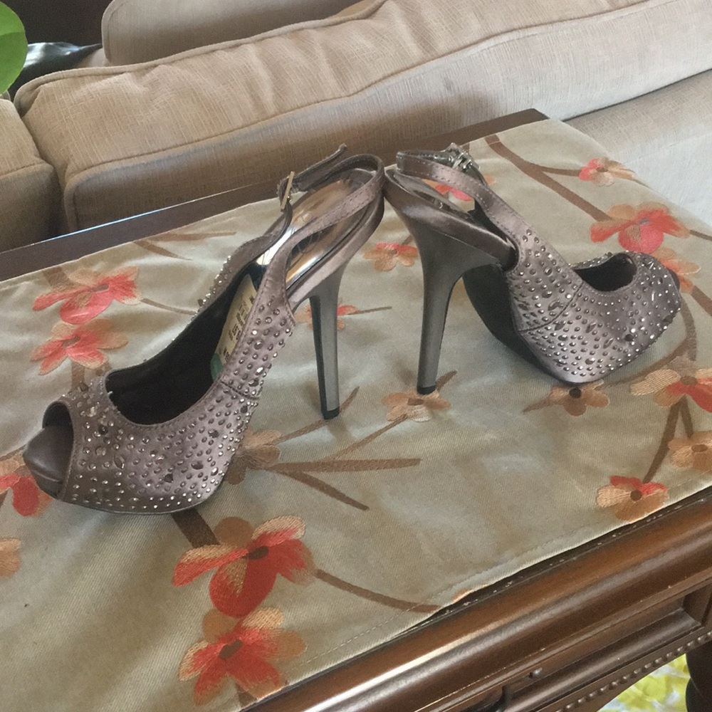 Fergie Studded Peep-Toe Heels - Gray